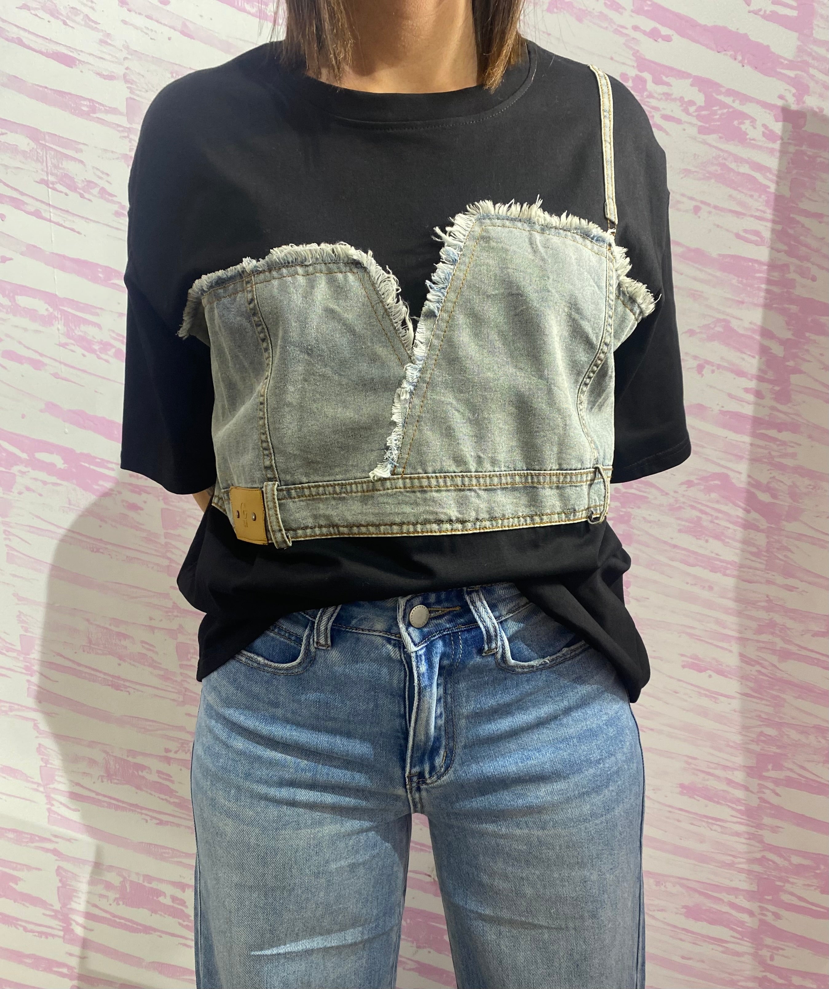 T-shirt jeans